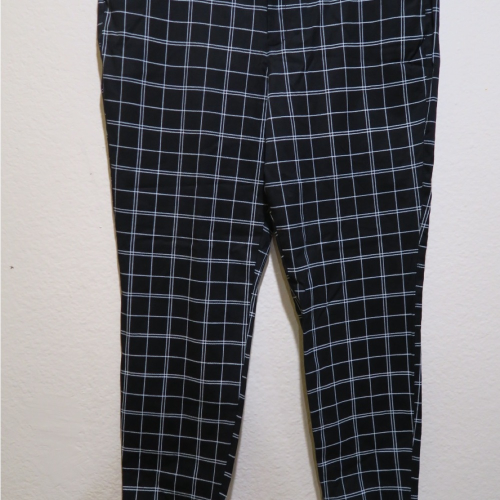 Old Navy Black and White Dress Pants
